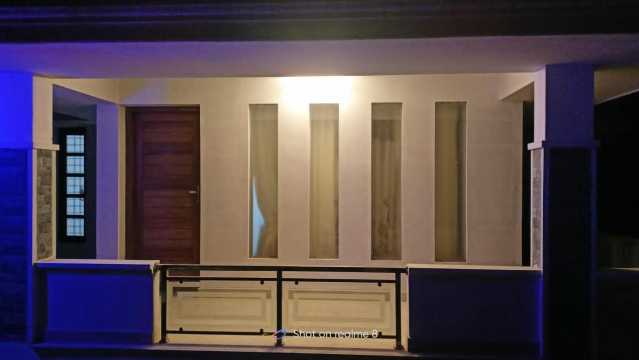 Agape Marari Apartment Mararikulam Ngoại thất bức ảnh