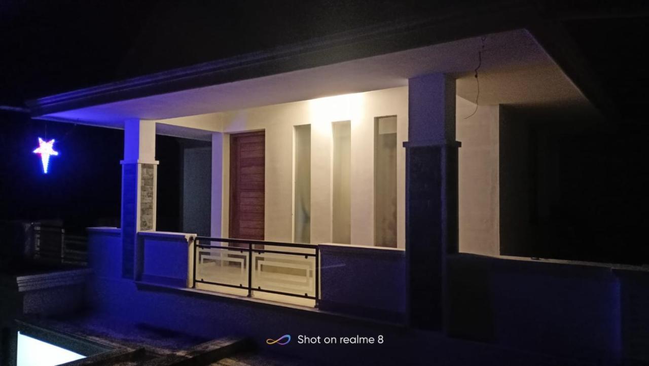 Agape Marari Apartment Mararikulam Ngoại thất bức ảnh