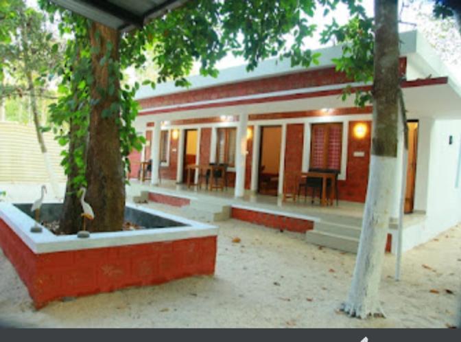 Agape Marari Apartment Mararikulam Ngoại thất bức ảnh