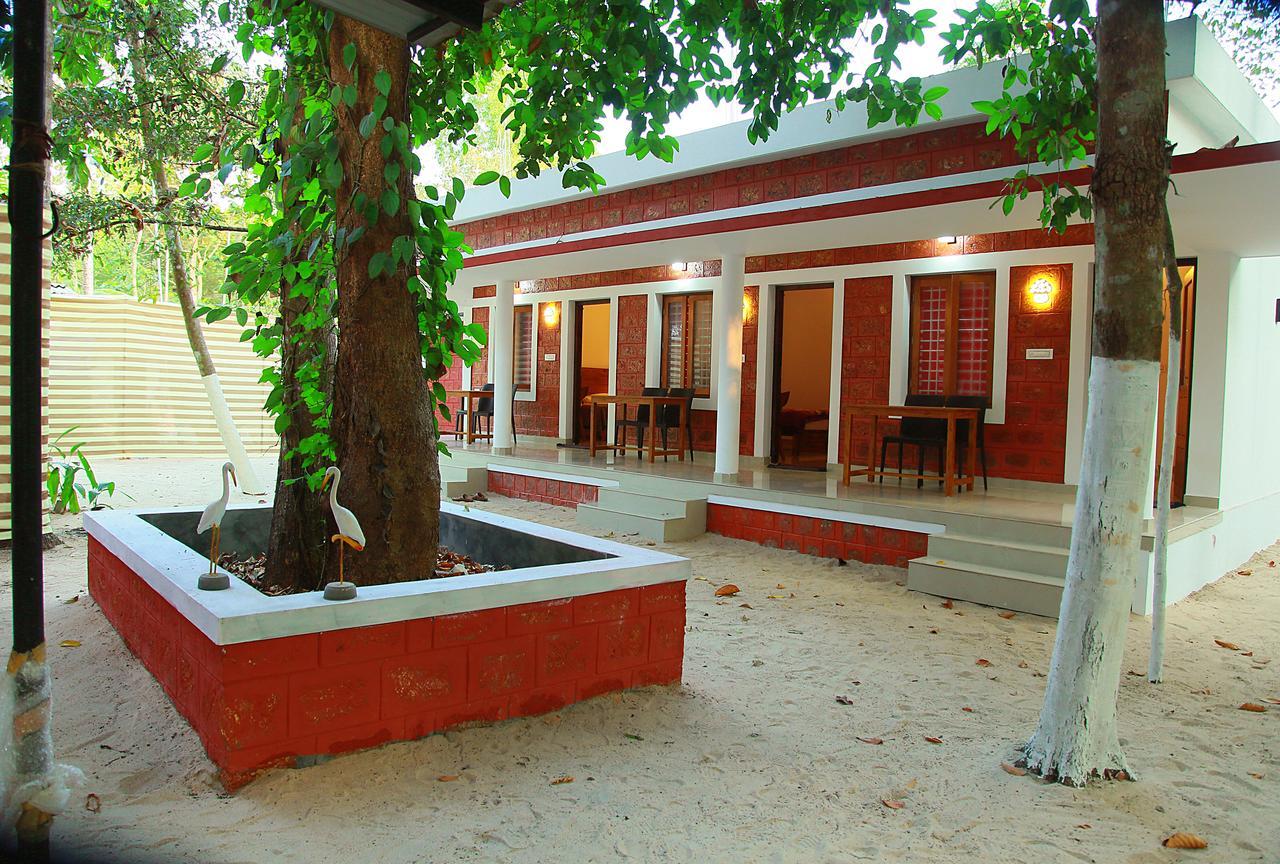 Agape Marari Apartment Mararikulam Ngoại thất bức ảnh